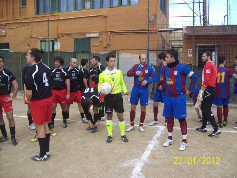 prima di entrare in campo.jpg